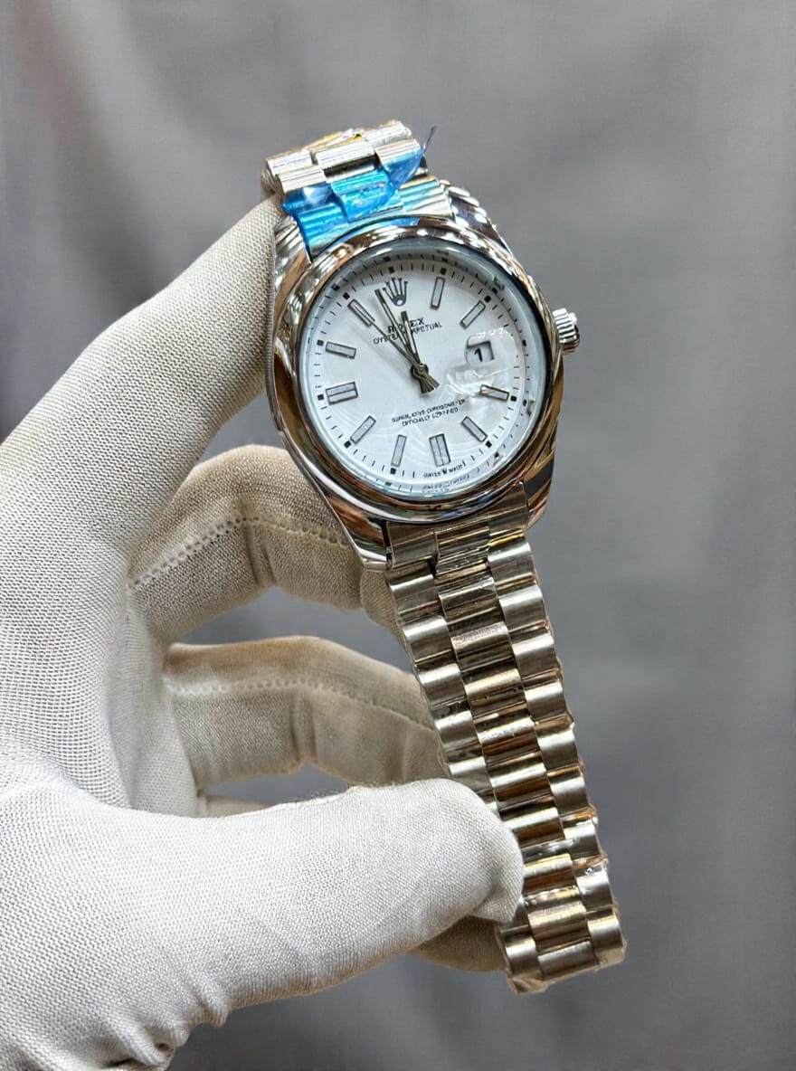 Classic Stainless Steel Analog Watch with Date & Luminous Dial