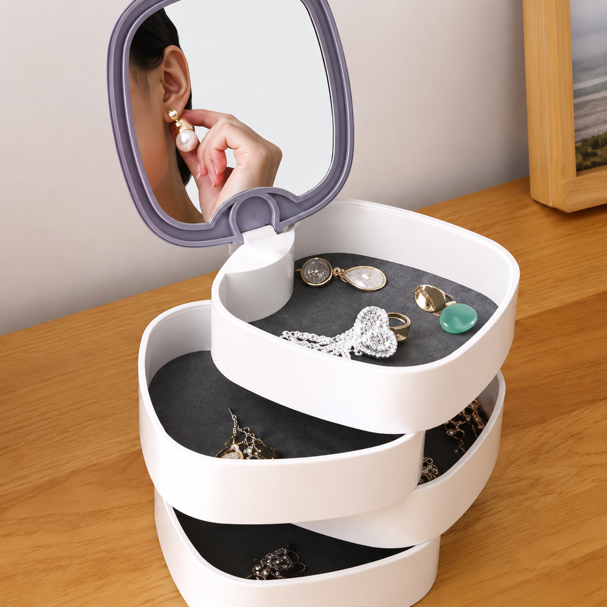 Rotating Jewelry Organizer – 360° Jewelry & Makeup Storage Box